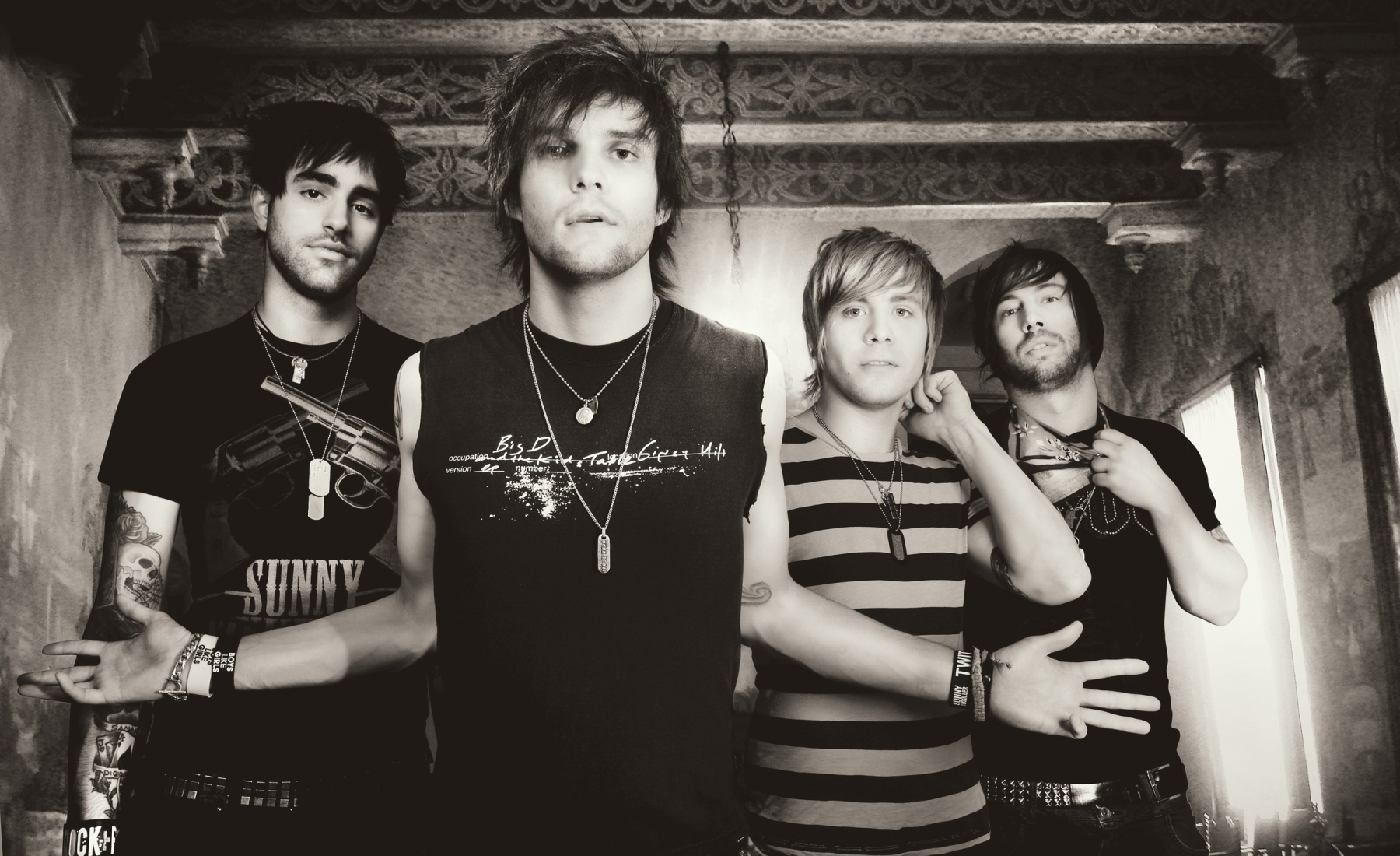 2006 - boys like girls. L like boys. L like boys. L like boys. Boys like girls band.