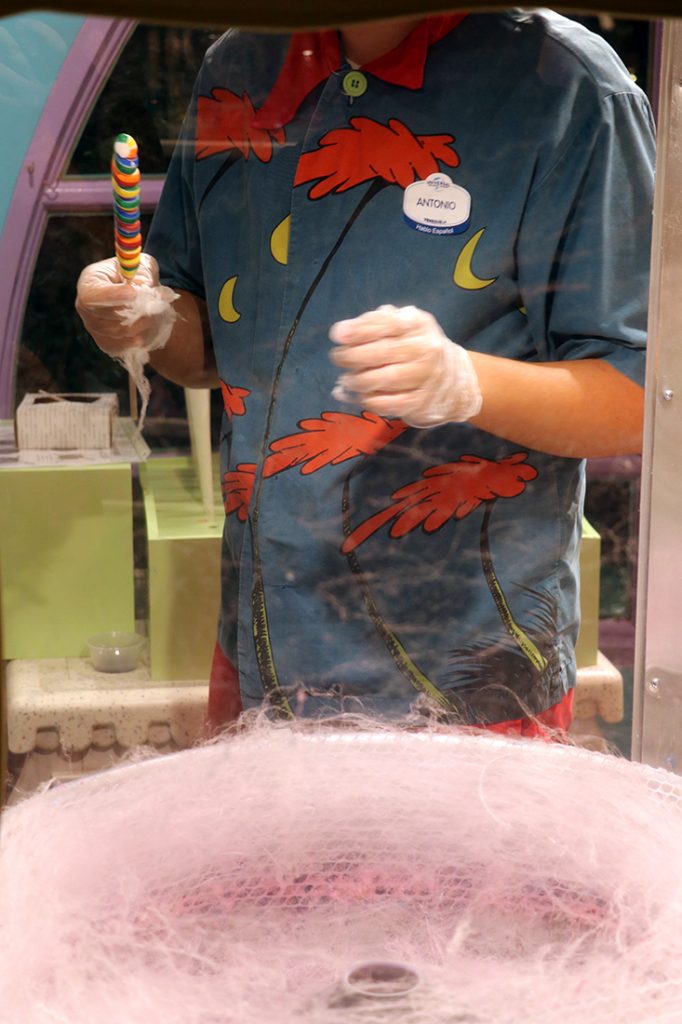 Honk Honkers in Seuss Landing opens as new cotton candy store Inside