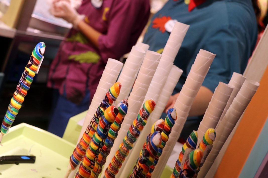 Honk Honkers in Seuss Landing opens as new cotton candy store Inside
