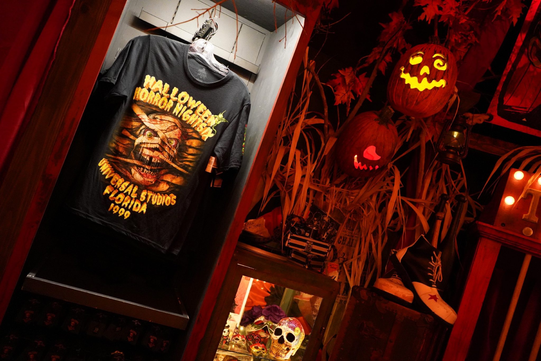 Halloween Horror Nights Tribute Store opens at Universal Studios