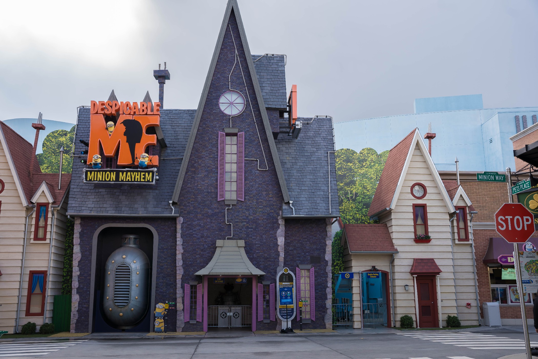A Closer Look at Pets Place at Universal Studios Hollywood | Inside
