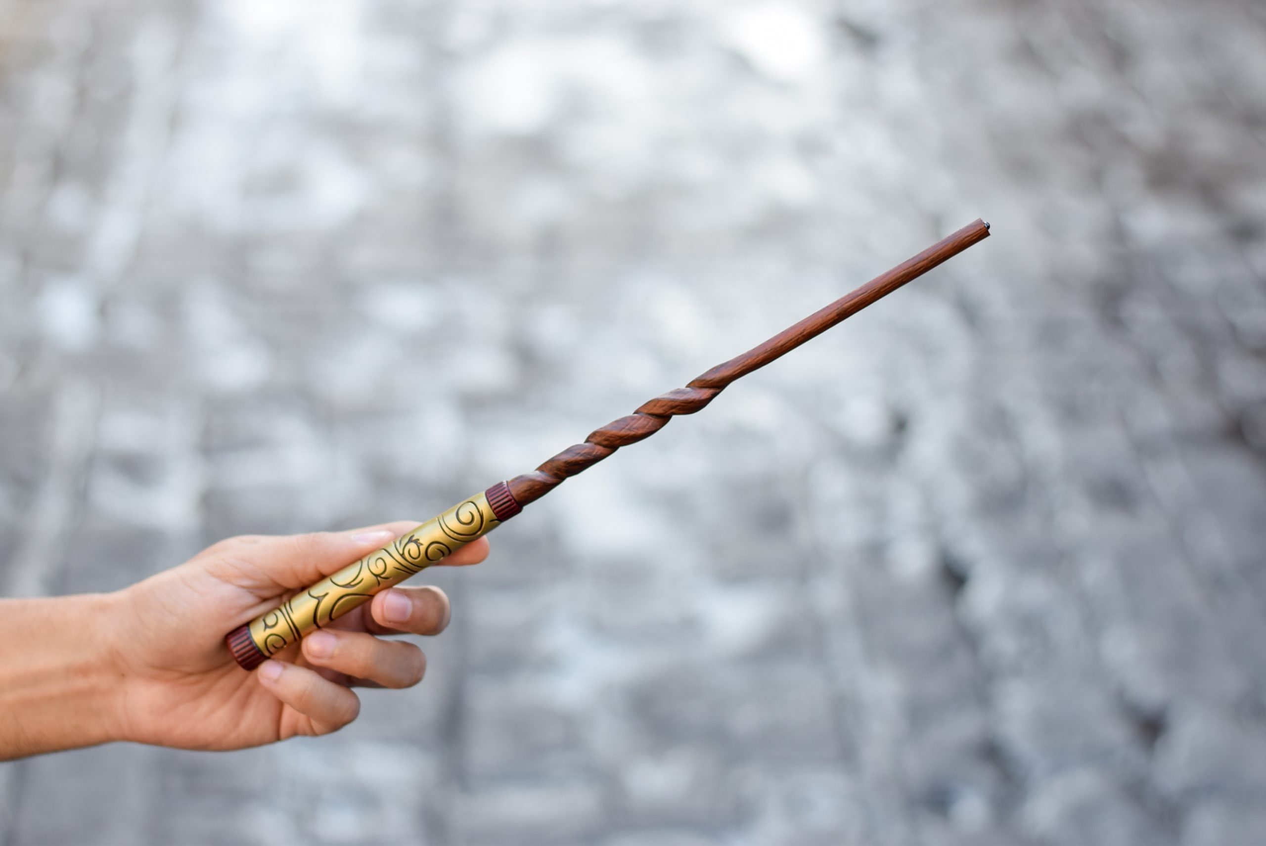 New Collection of Wizarding World of Harry Potter Interactive Wands debuts  at Universal Parks | Inside Universal
