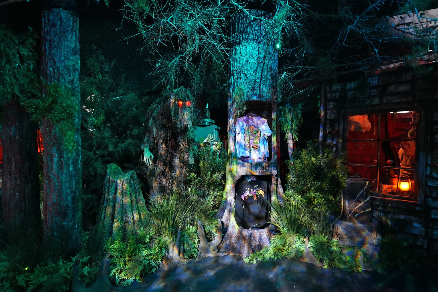 Mardi Gras 2025 Tribute Store opens at Universal Studios Florida